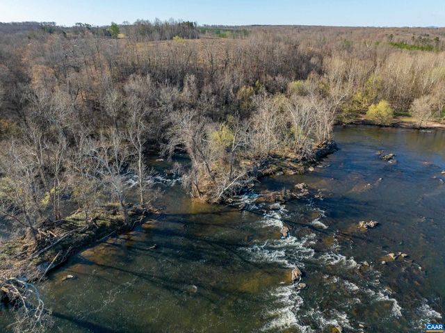 159 WARREN FERRY RD, Scottsville, VA 24590
