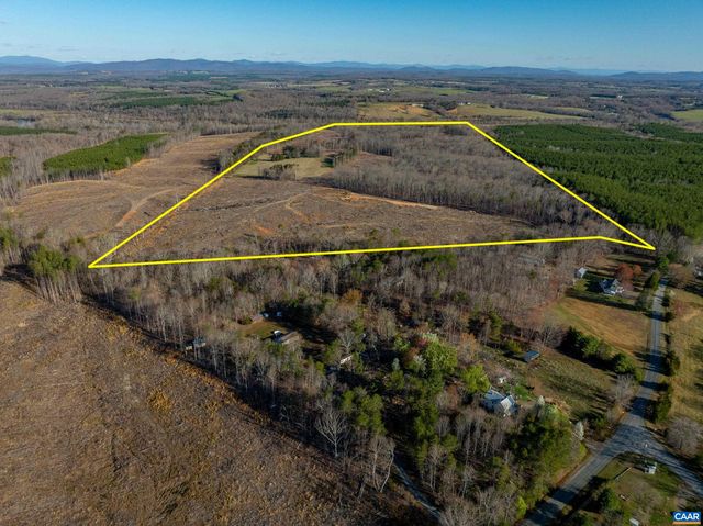 159 WARREN FERRY RD, Scottsville, VA 24590