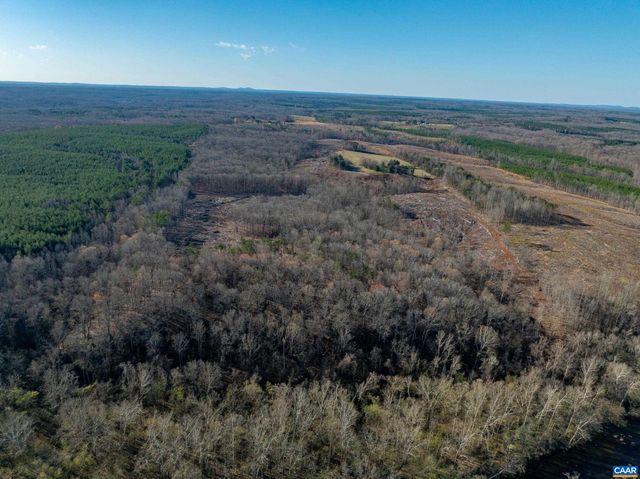 159 WARREN FERRY RD, Scottsville, VA 24590