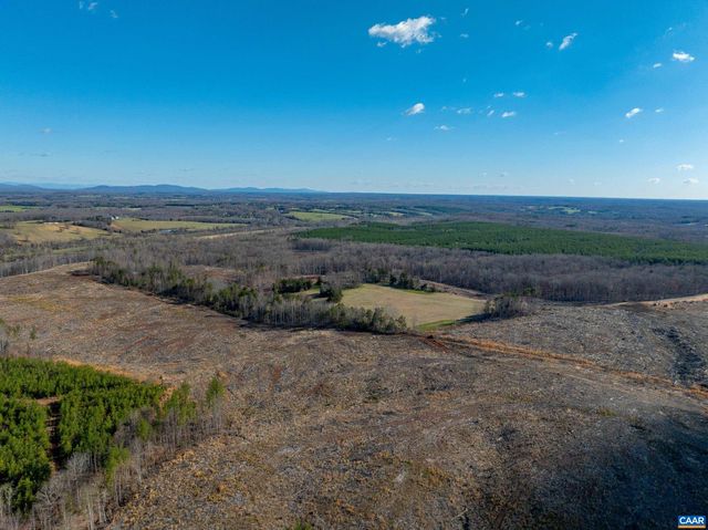 159 WARREN FERRY RD, Scottsville, VA 24590