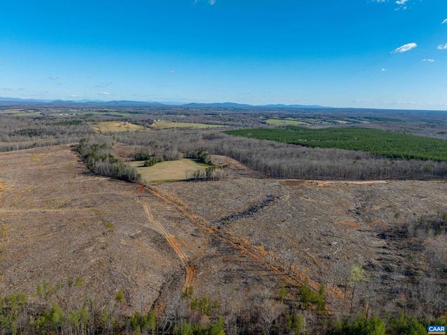 159 WARREN FERRY RD, Scottsville, VA 24590