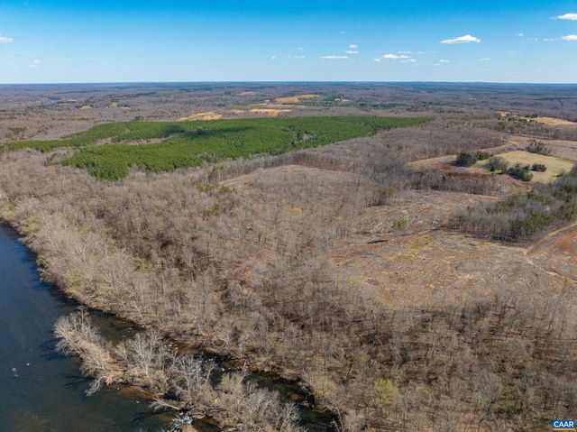 159 WARREN FERRY RD, Scottsville, VA 24590