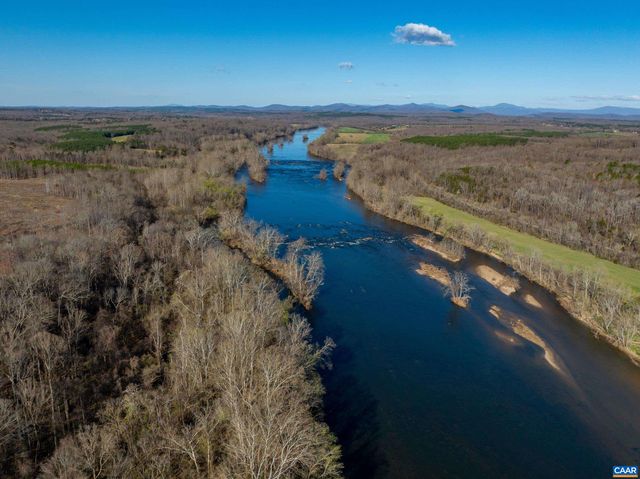 159 WARREN FERRY RD, Scottsville, VA 24590