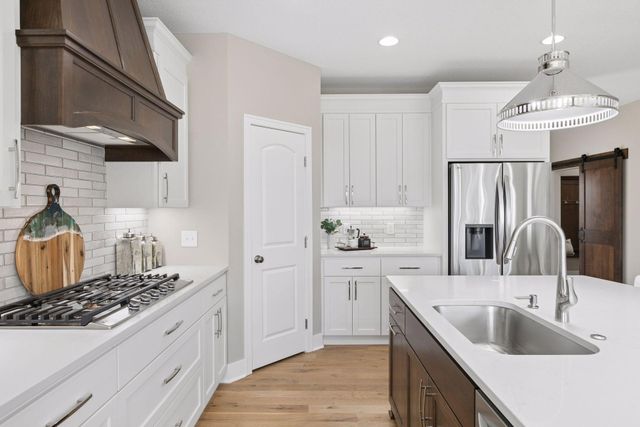 4742 Lawndale Court N, Plymouth, MN 55446