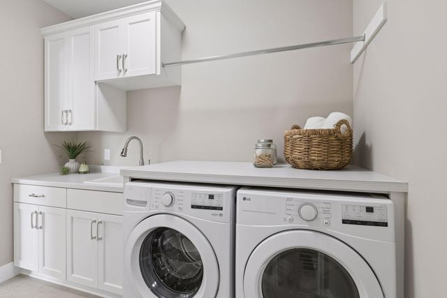 4742 Lawndale Court N, Plymouth, MN 55446