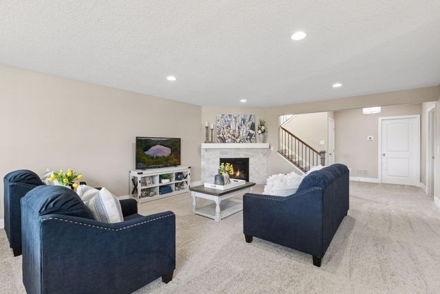 4742 Lawndale Court N, Plymouth, MN 55446