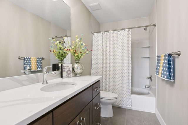 4742 Lawndale Court N, Plymouth, MN 55446