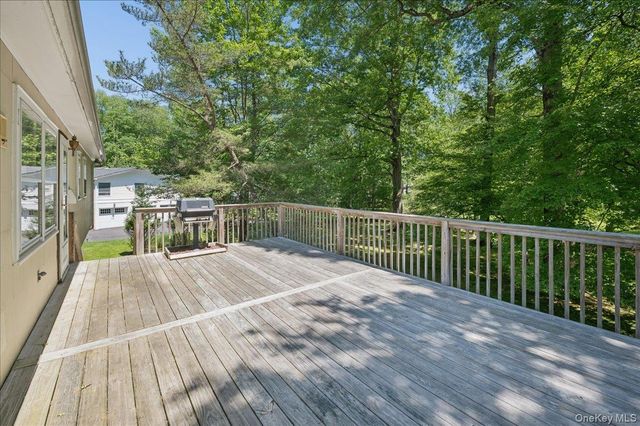 18 Mill Creek Road, New City, NY 10956
