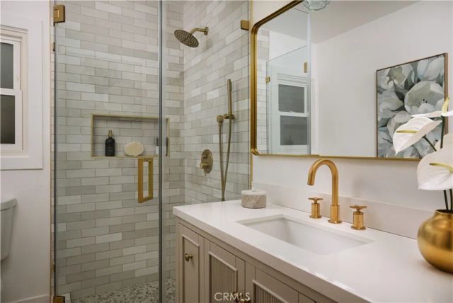 885 Montecito, Los Angeles, CA 90031