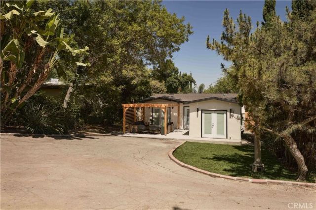 885 Montecito, Los Angeles, CA 90031