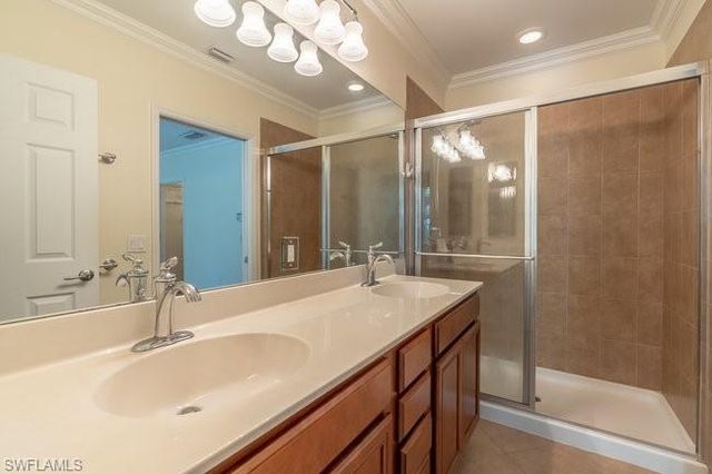 8232 Josefa WAY, Naples, FL 34114