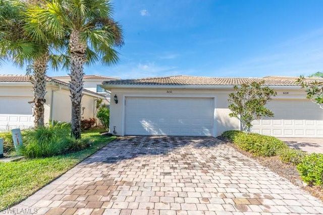 8232 Josefa WAY, Naples, FL 34114