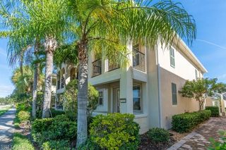 8232 Josefa WAY, Naples, FL 34114