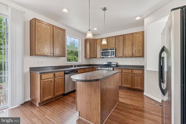 11896 BENTON LAKE RD, Bristow, VA 20136