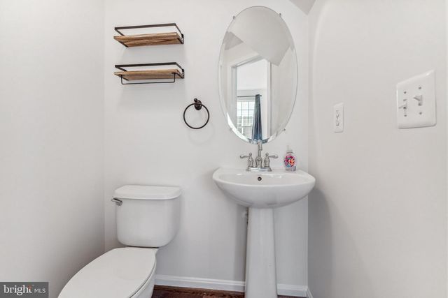 11896 BENTON LAKE RD, Bristow, VA 20136