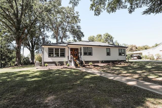 202 Pine Street, Gaffney, SC 29340