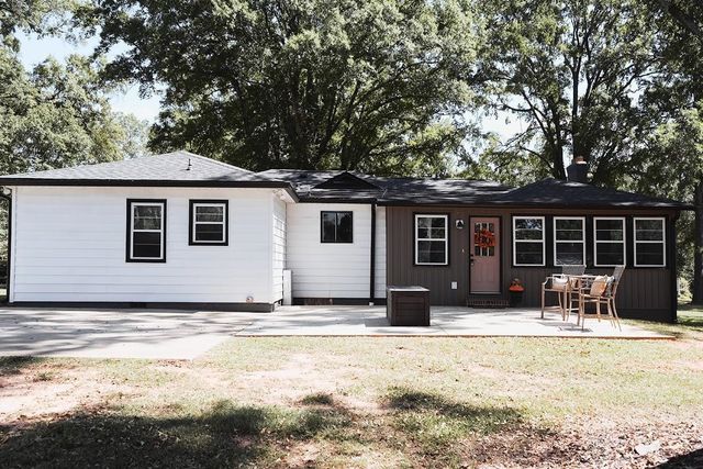 202 Pine Street, Gaffney, SC 29340