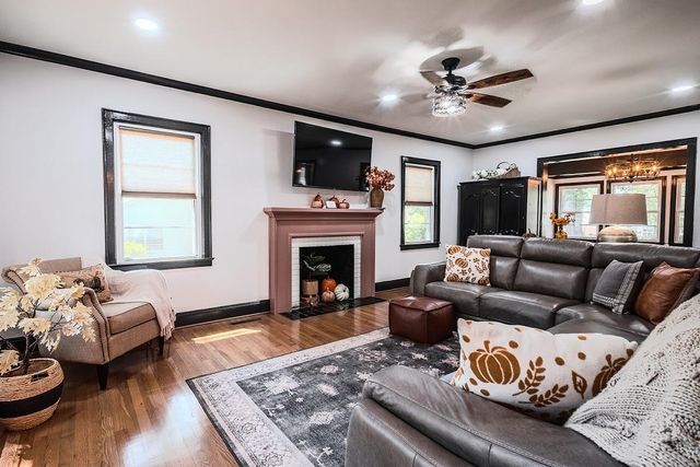 202 Pine Street, Gaffney, SC 29340