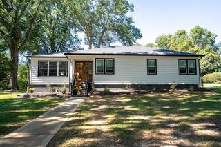 202 Pine Street, Gaffney, SC 29340