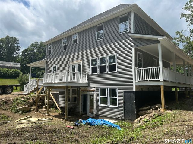 4 Mead Farm Road, Seymour, CT 06483