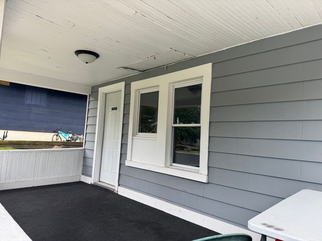 219 SW Circle Drive, Joliet, IL 60433 — photo 3