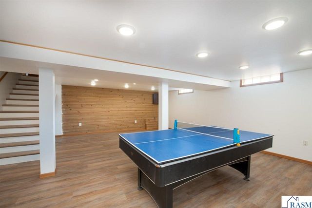 232 W Skyline Court, Mankato, MN 56001