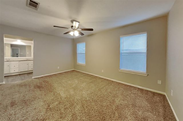 31 S White Pebble Court, Spring, TX 77380