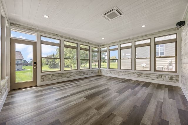 5010 Silver Oak Court, Marion, IA 52302