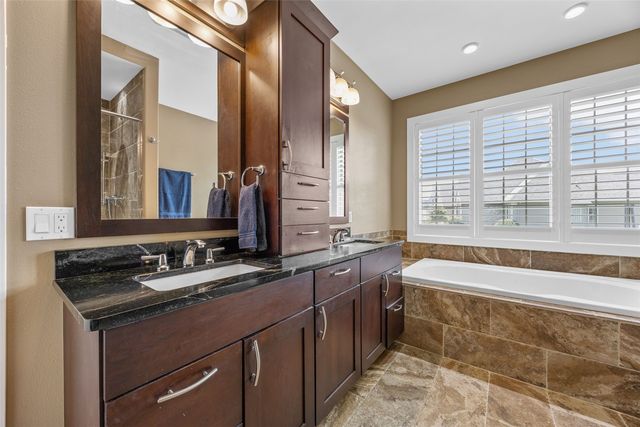 5010 Silver Oak Court, Marion, IA 52302