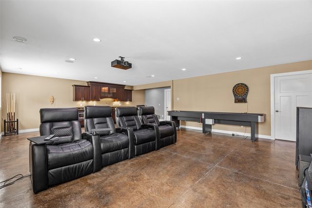 5010 Silver Oak Court, Marion, IA 52302