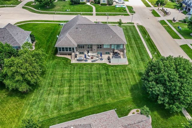 5010 Silver Oak Court, Marion, IA 52302