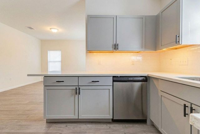 319 N Carolina Street, Houston, TX 77029