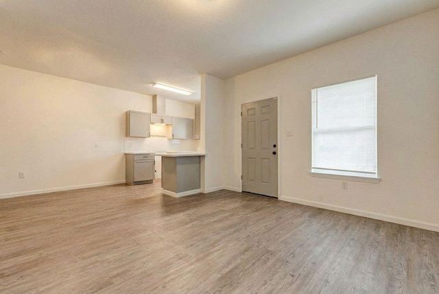 319 N Carolina Street, Houston, TX 77029