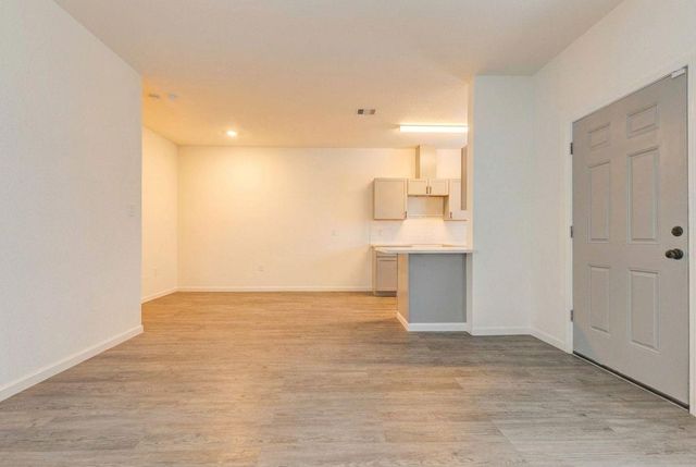 319 N Carolina Street, Houston, TX 77029