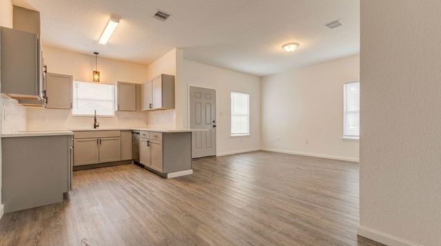 319 N Carolina Street, Houston, TX 77029