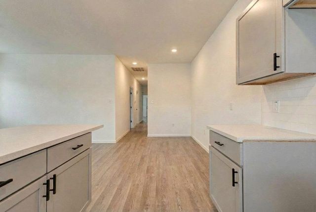 319 N Carolina Street, Houston, TX 77029