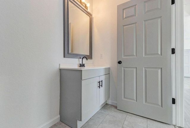 319 N Carolina Street, Houston, TX 77029