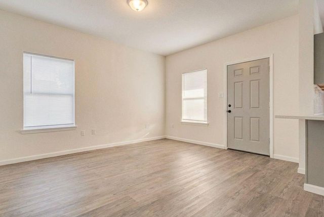 319 N Carolina Street, Houston, TX 77029