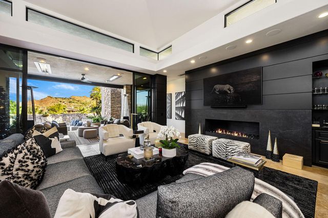 411 Eagle Ridge, Palm Desert, CA 92260