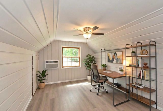 457 W 5th STREET, Oconomowoc, WI 53066