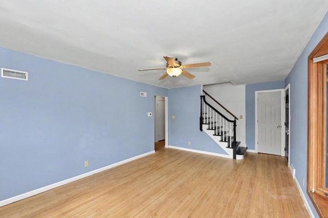457 W 5th STREET, Oconomowoc, WI 53066