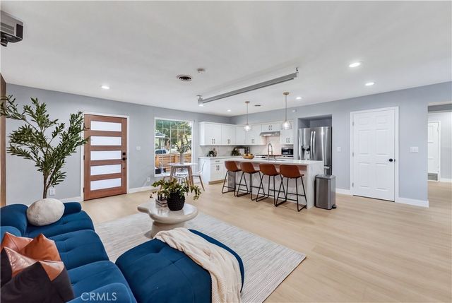 5103 Peabody Street, Long Beach, CA 90808