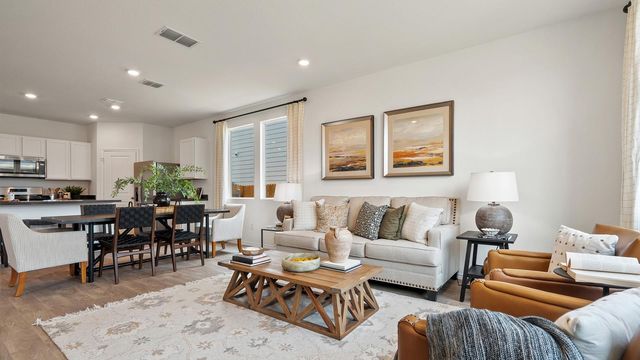 300 SANTO DOMINGO RD, Bastrop, TX 78602