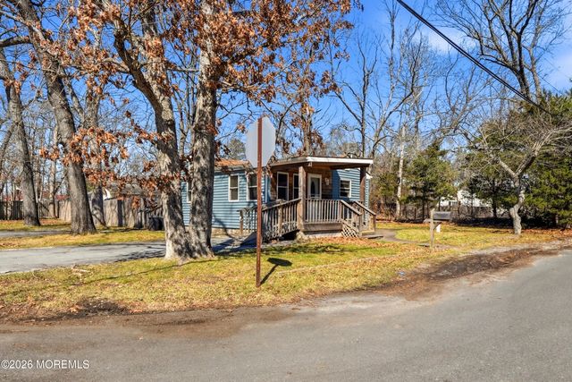 2981 Nicolette Road, Manchester, NJ 08759