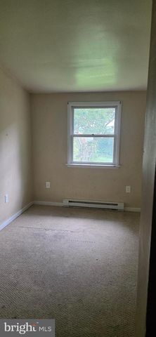 317 ELM CT, Middletown, PA 17057