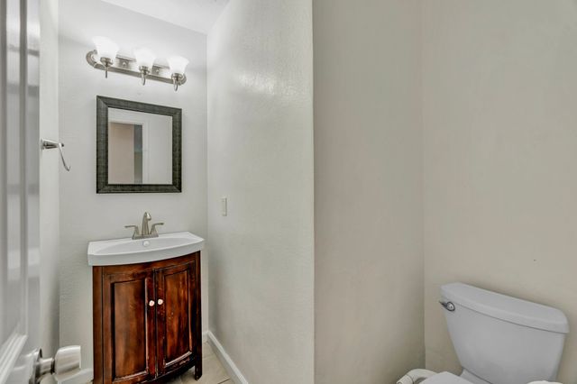 326 Baldwin Street, Grand Prairie, TX 75052