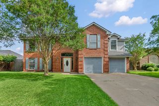 326 Baldwin Street, Grand Prairie, TX 75052
