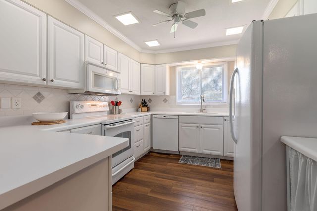 2 Ash Court, Branson, MO 65616