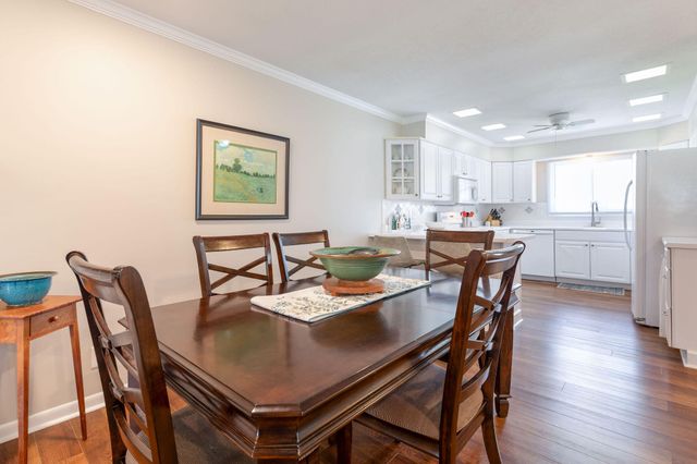 2 Ash Court, Branson, MO 65616