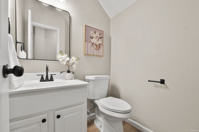 12323 Stable Pond Dr, San Antonio, TX 78249